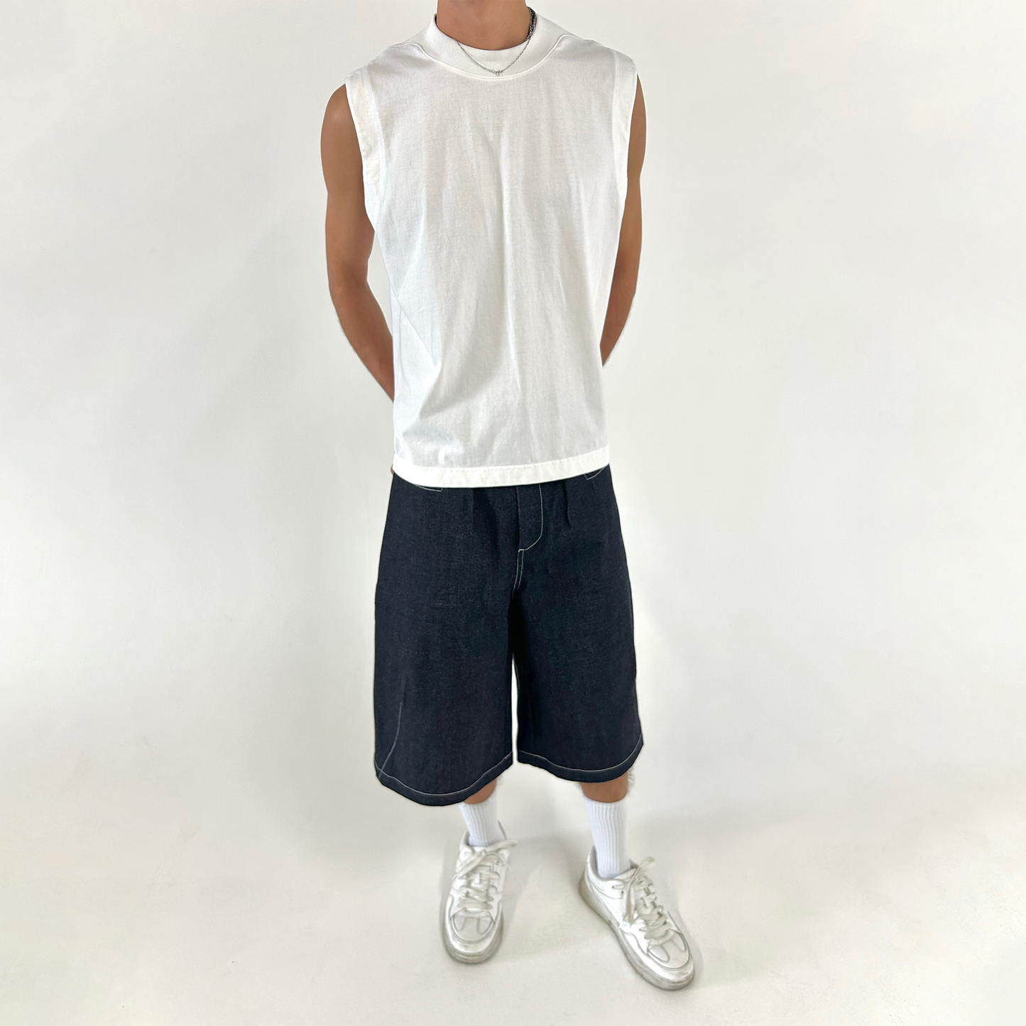 JERSEY VEST - WHITE