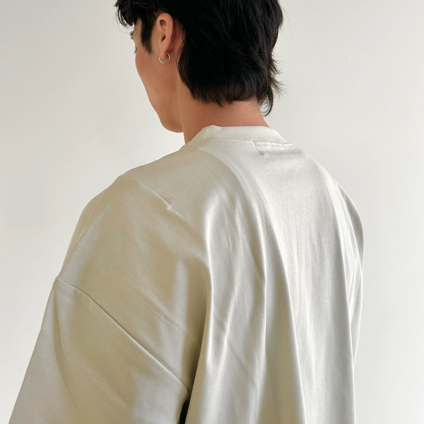 SIGNATURE EMBROIDERED TEE - IVORY