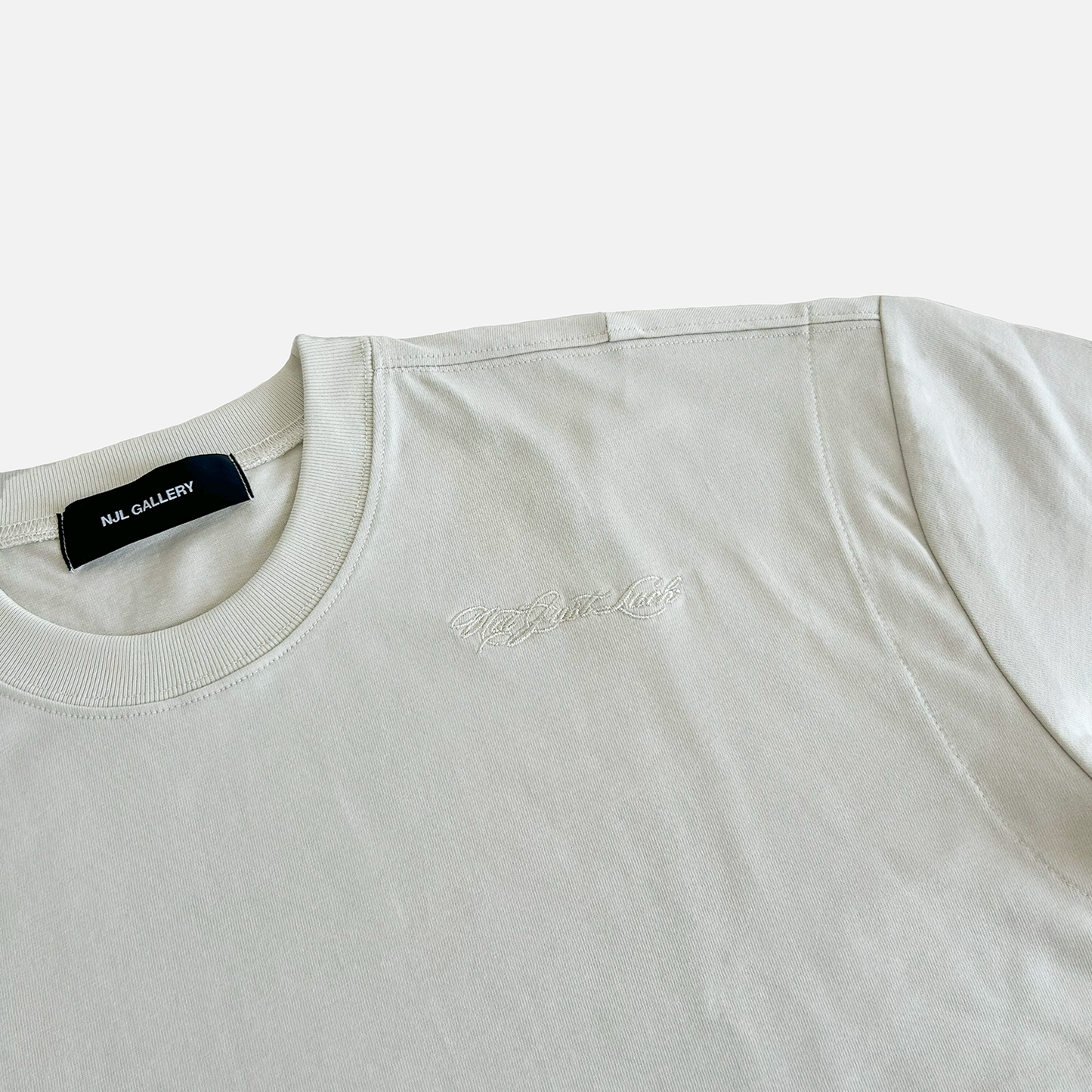 SIGNATURE EMBROIDERED TEE - IVORY