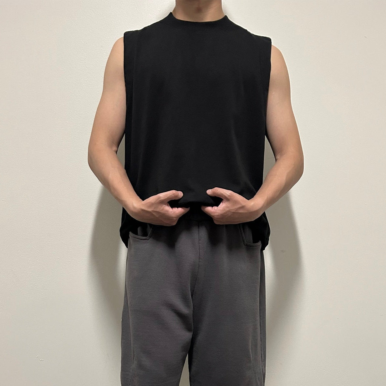 JERSEY VEST - BLACK