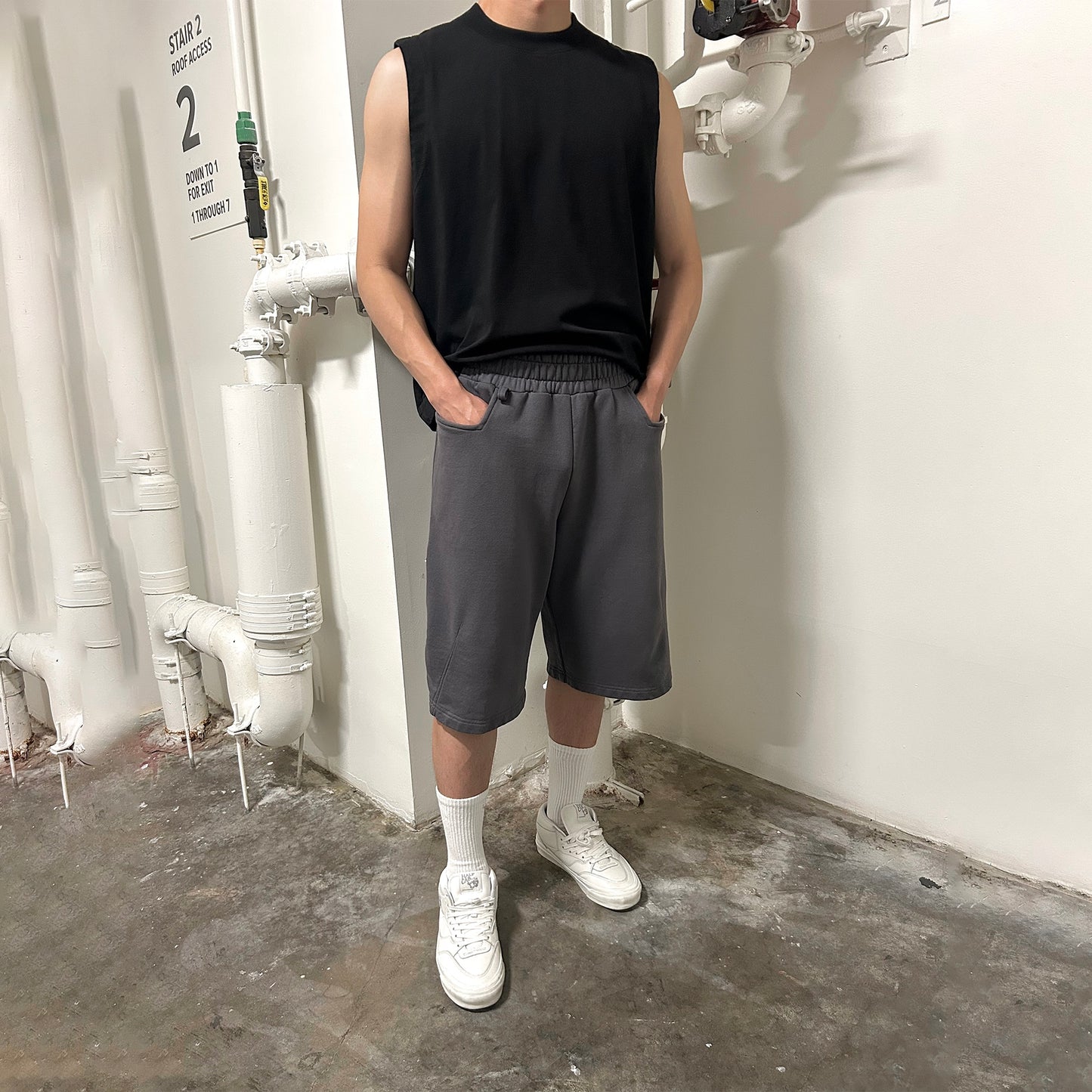 JERSEY VEST - BLACK