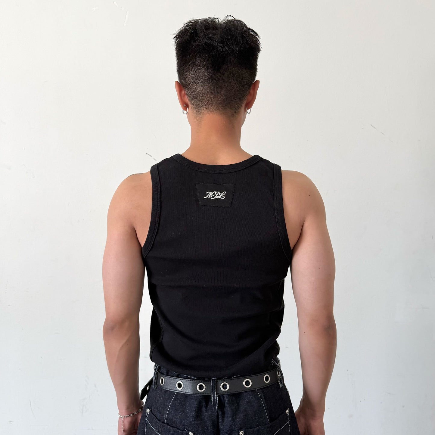PANELED TANK TOP - BLACK